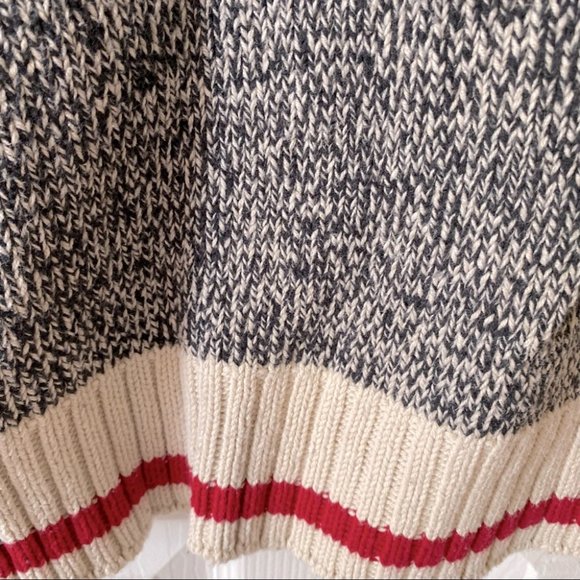 Roots women’s Cabin V Neck Sweater - size Small - Picture 5 of 9